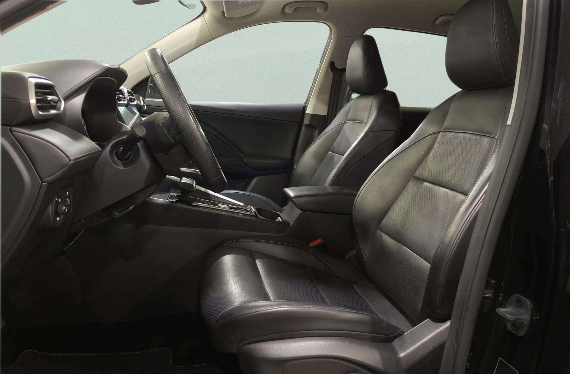 MG ZS 1.5 Hybrid+ Luxury - foto 12