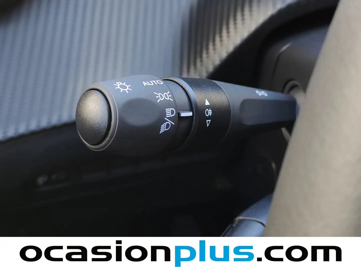 Foto Peugeot 2008 Peugeot 2008 PureTech 100 S&S Allure (100 CV)