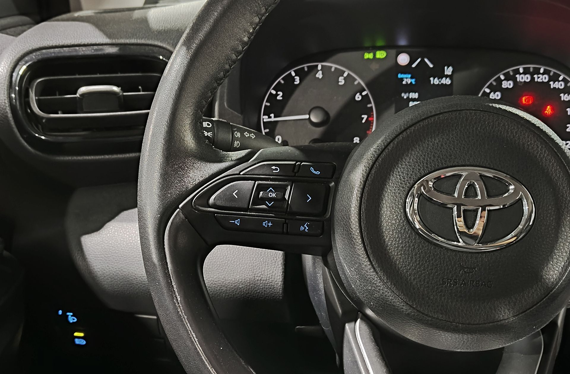 Toyota Yaris 1.5 S-Edition - foto 20