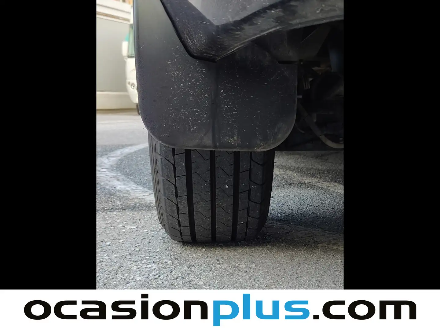 Foto Ford Transit Custom Ford Transit Custom Kombi 2.0 TDCI 320 L1 Trend (130 CV) 9 Plazas