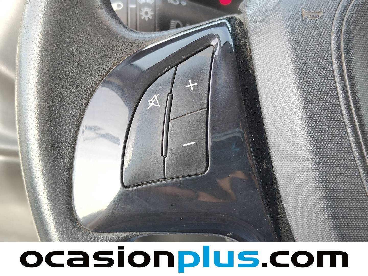 Equipamiento del Fiat Doblò Cargo Fiat Dobló Cargo Cargo 1.3 Multijet SX (95 CV)