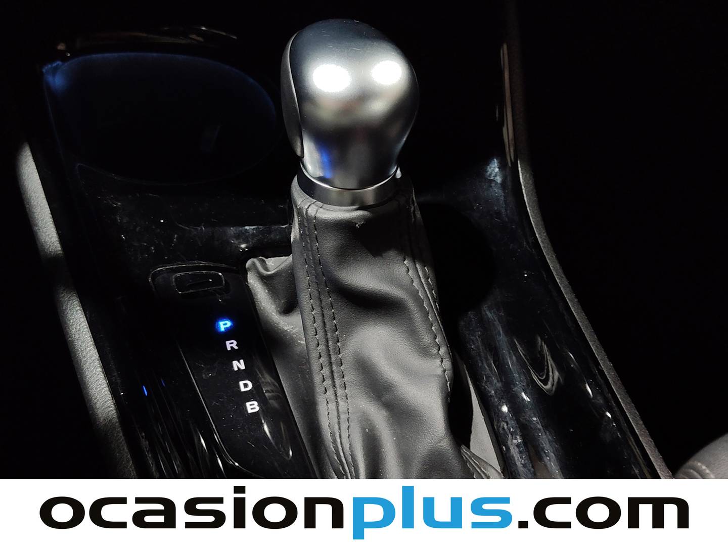 Toyota C-HR Toyota C-HR 1.8 125H Advance (122 CV) de segunda mano