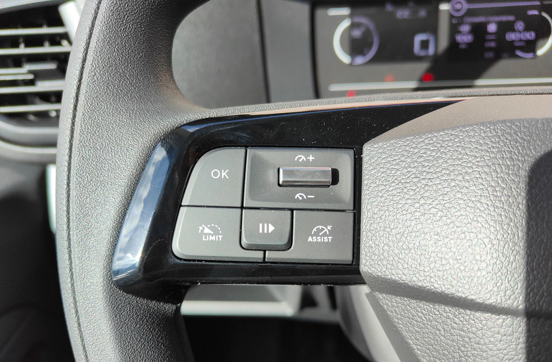Fiat Scudo Furgón M 1.5 Diésel - foto 16