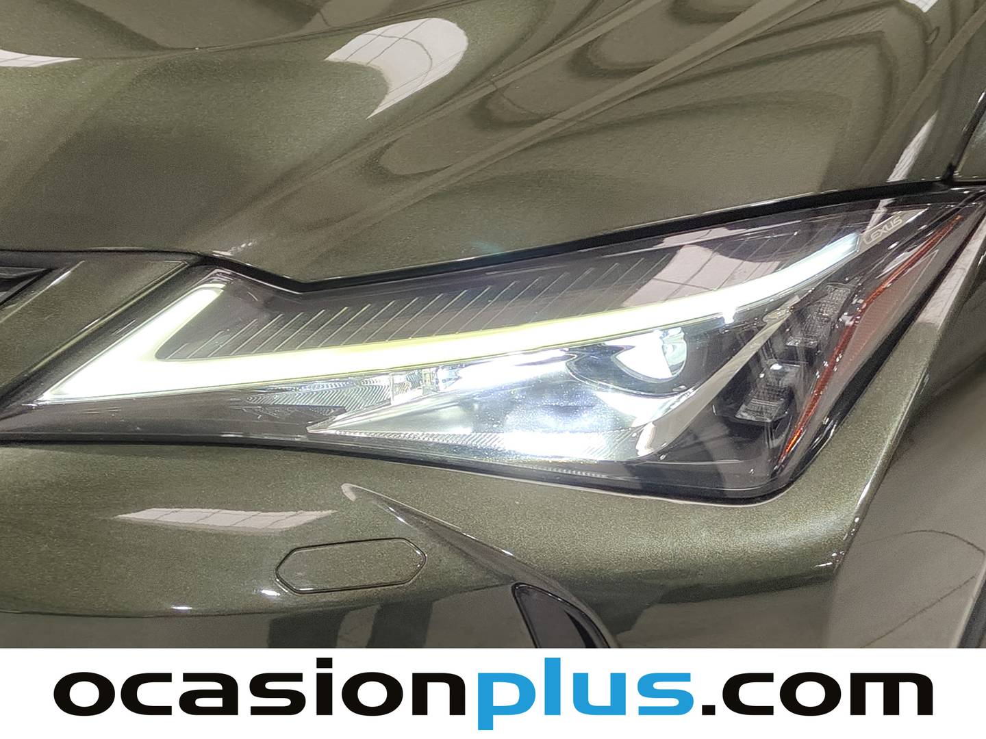 Extras del Lexus UX Lexus UX 250h Business Navigation 2WD (184 CV)