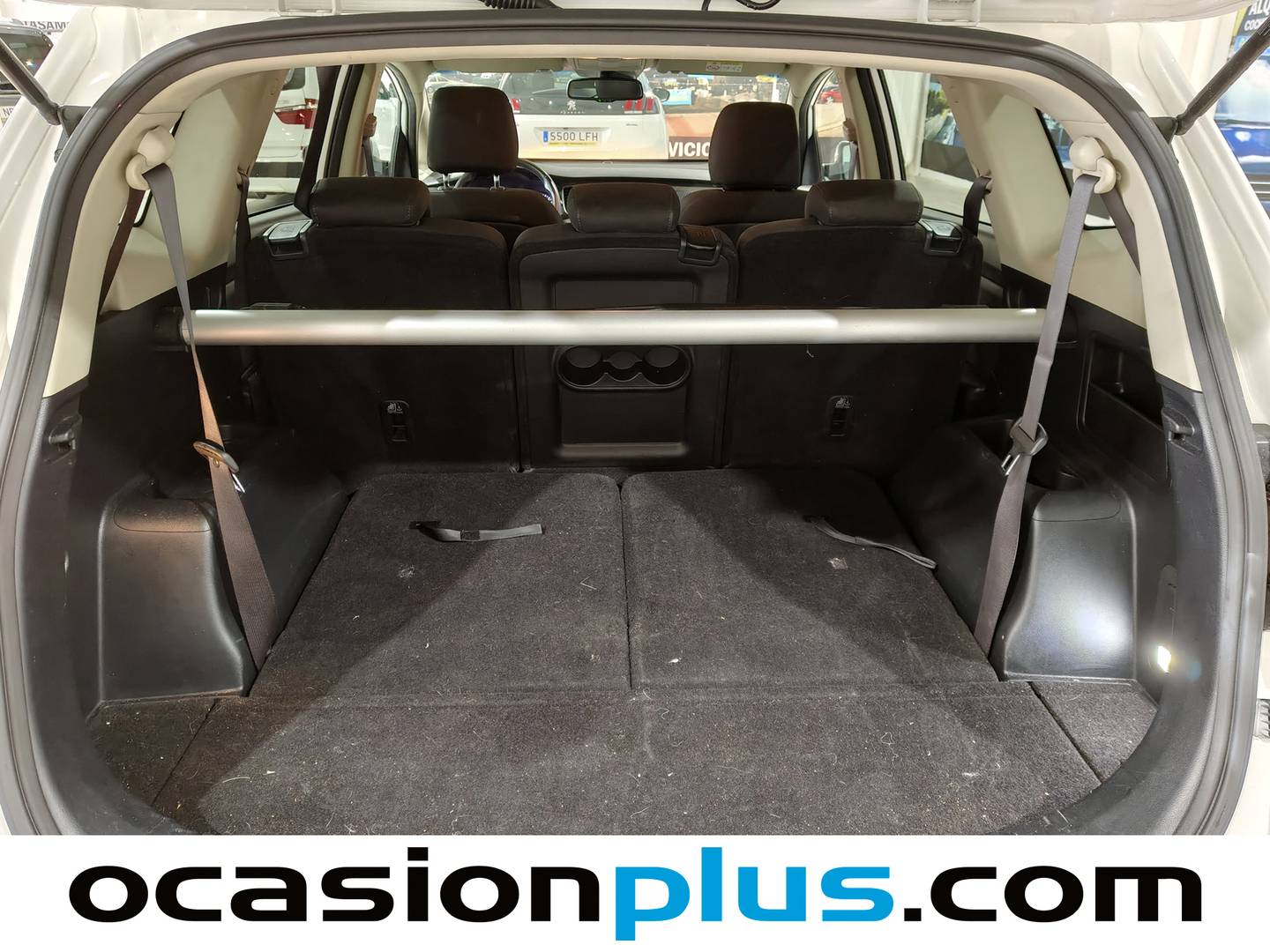 Foto KIA Carens Kia Carens 1.6 GDi Drive (135 CV)