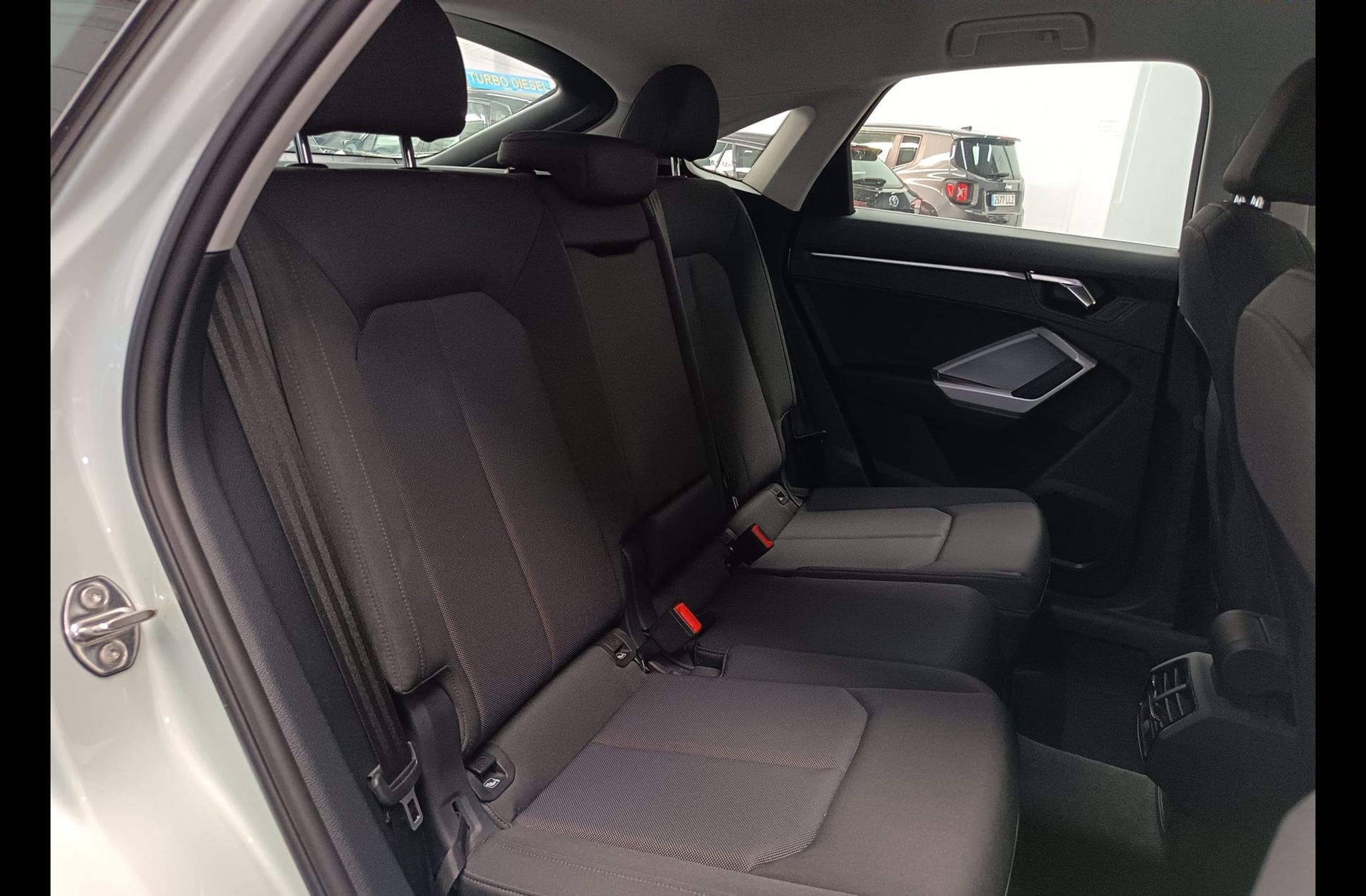 Audi Q3 Advanced 40 TDI quattro S tronic - foto 16