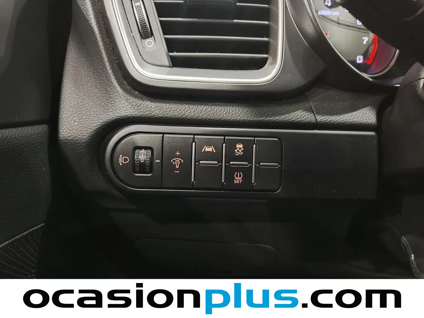 Foto KIA XCeed Kia XCeed 1.0 T-GDi Drive (120 CV)