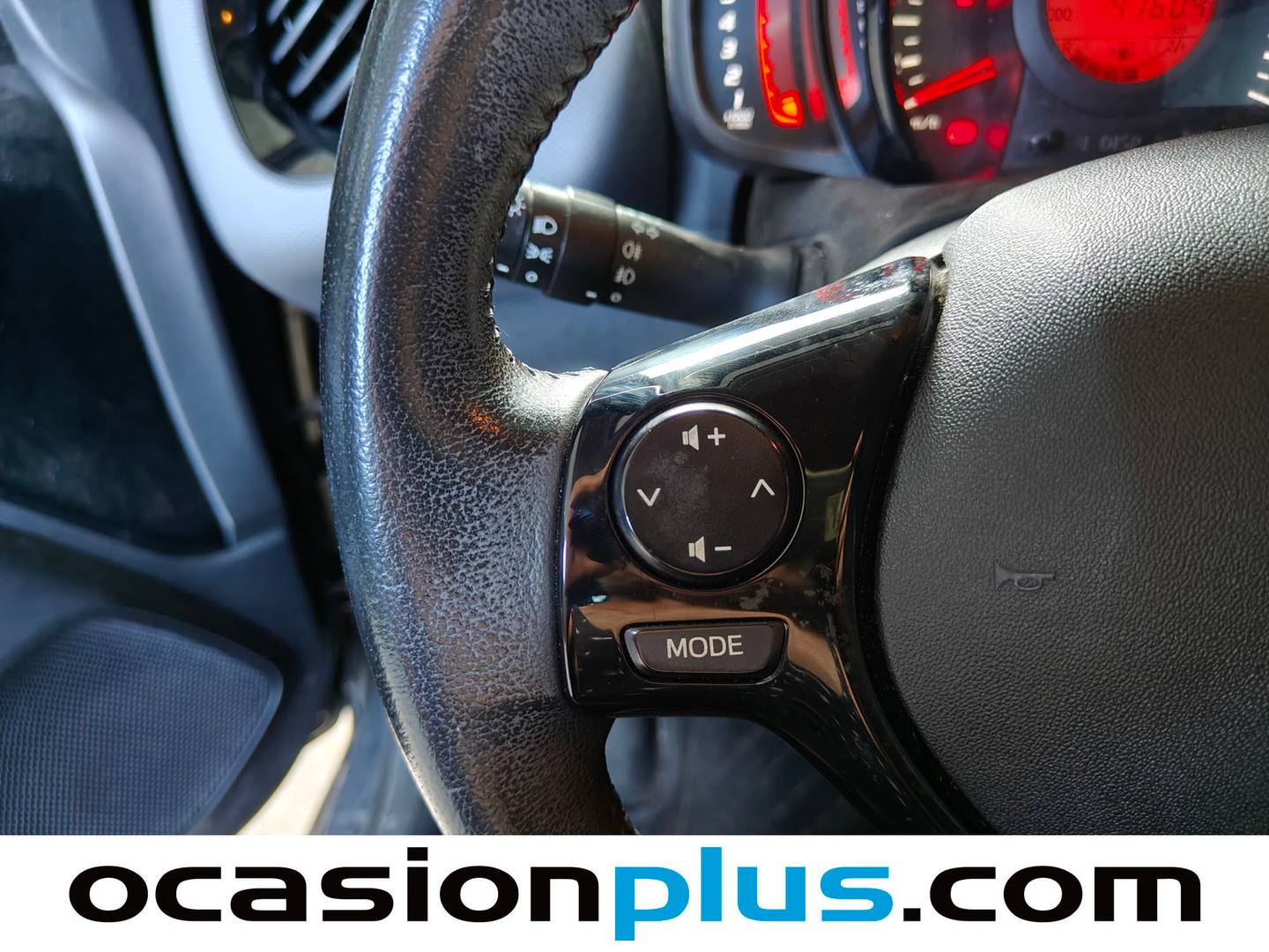 Peugeot 108 Peugeot 108 1.0 VTI Top! Allure (72 CV) de segunda mano