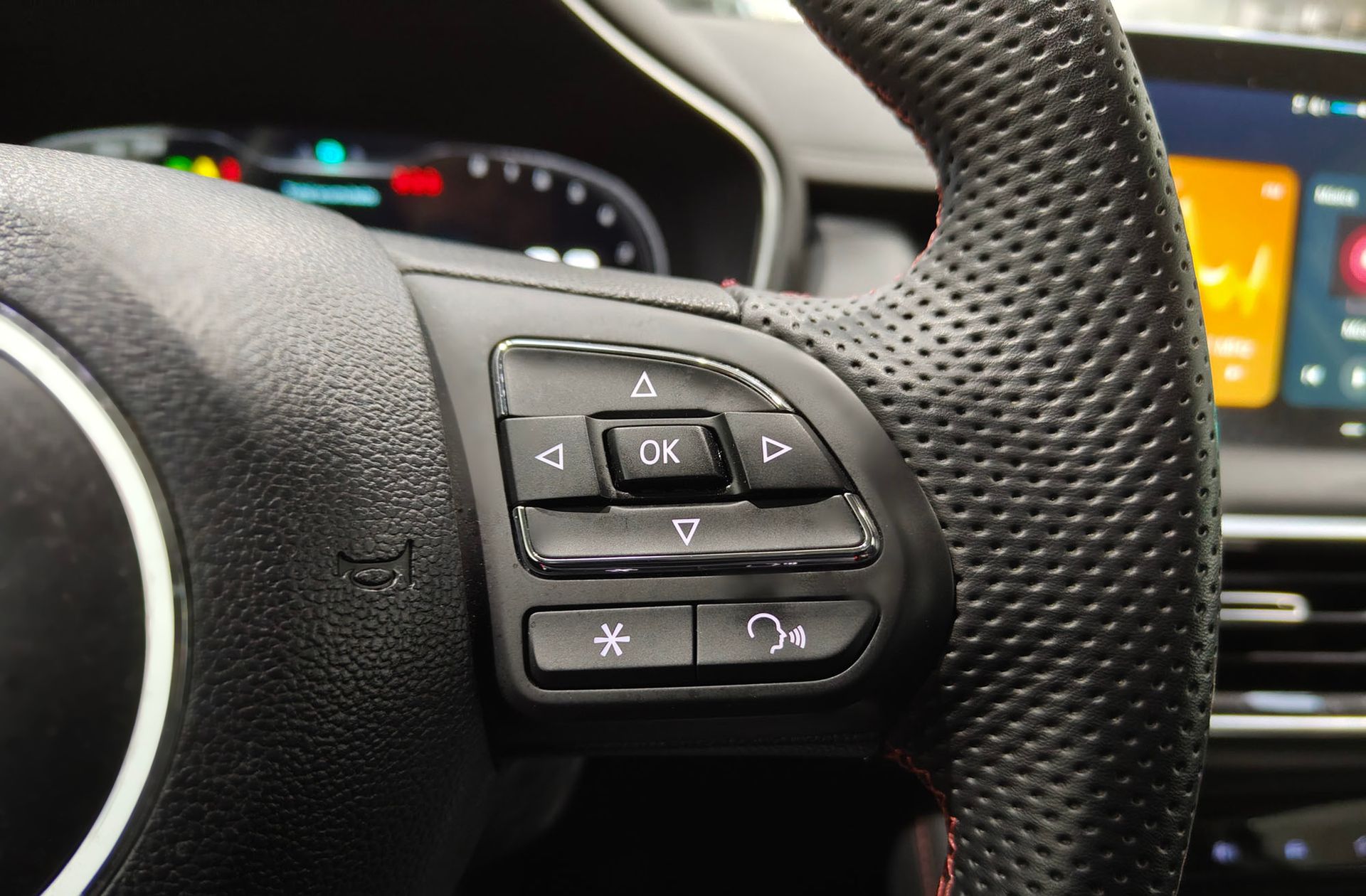 MG HS 1.5 Turbo GDI Comfort - foto 28