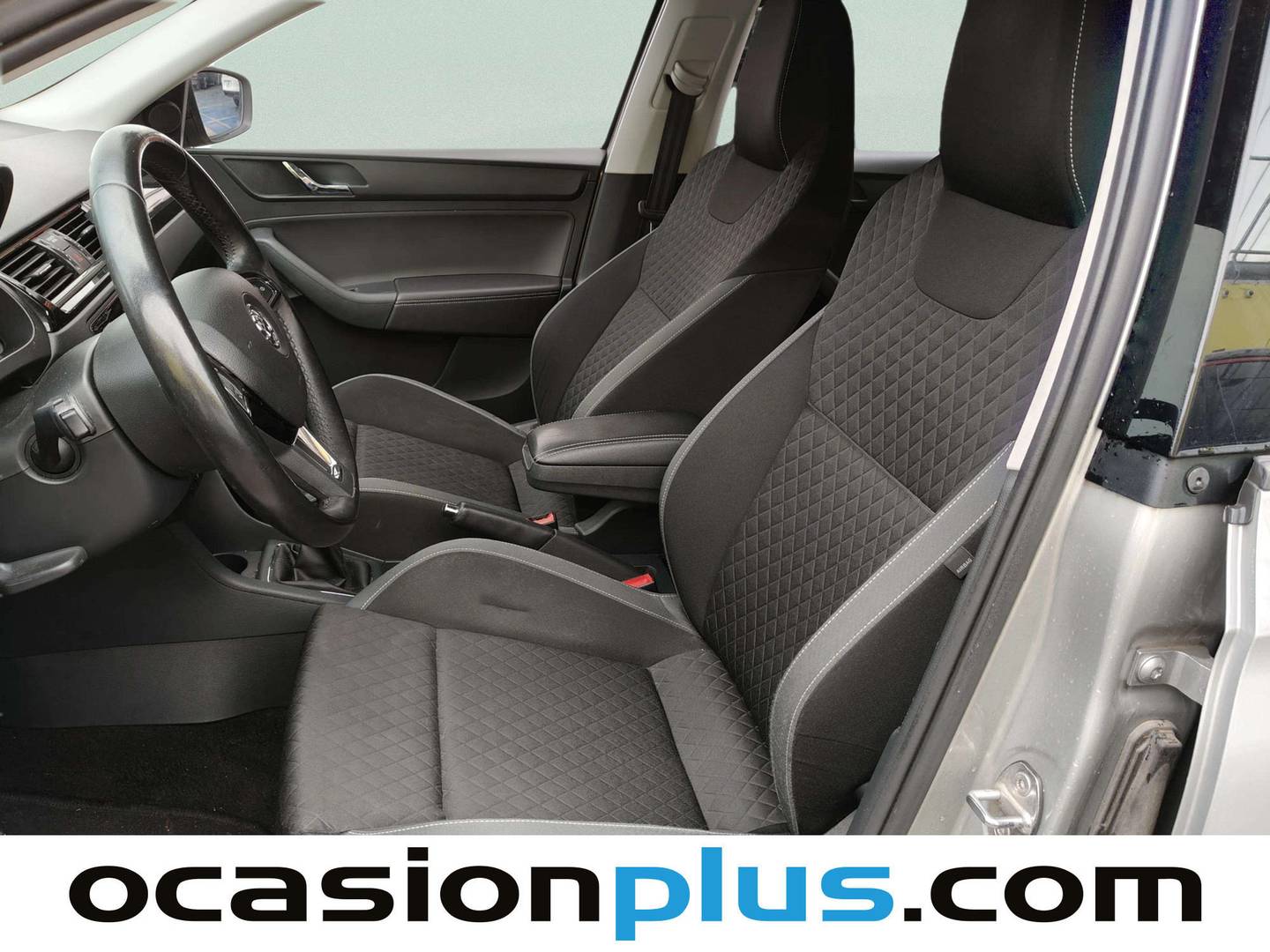 Foto asientos delanteros Skoda Spaceback Skoda Spaceback 1.4 TDI Like (90 CV)