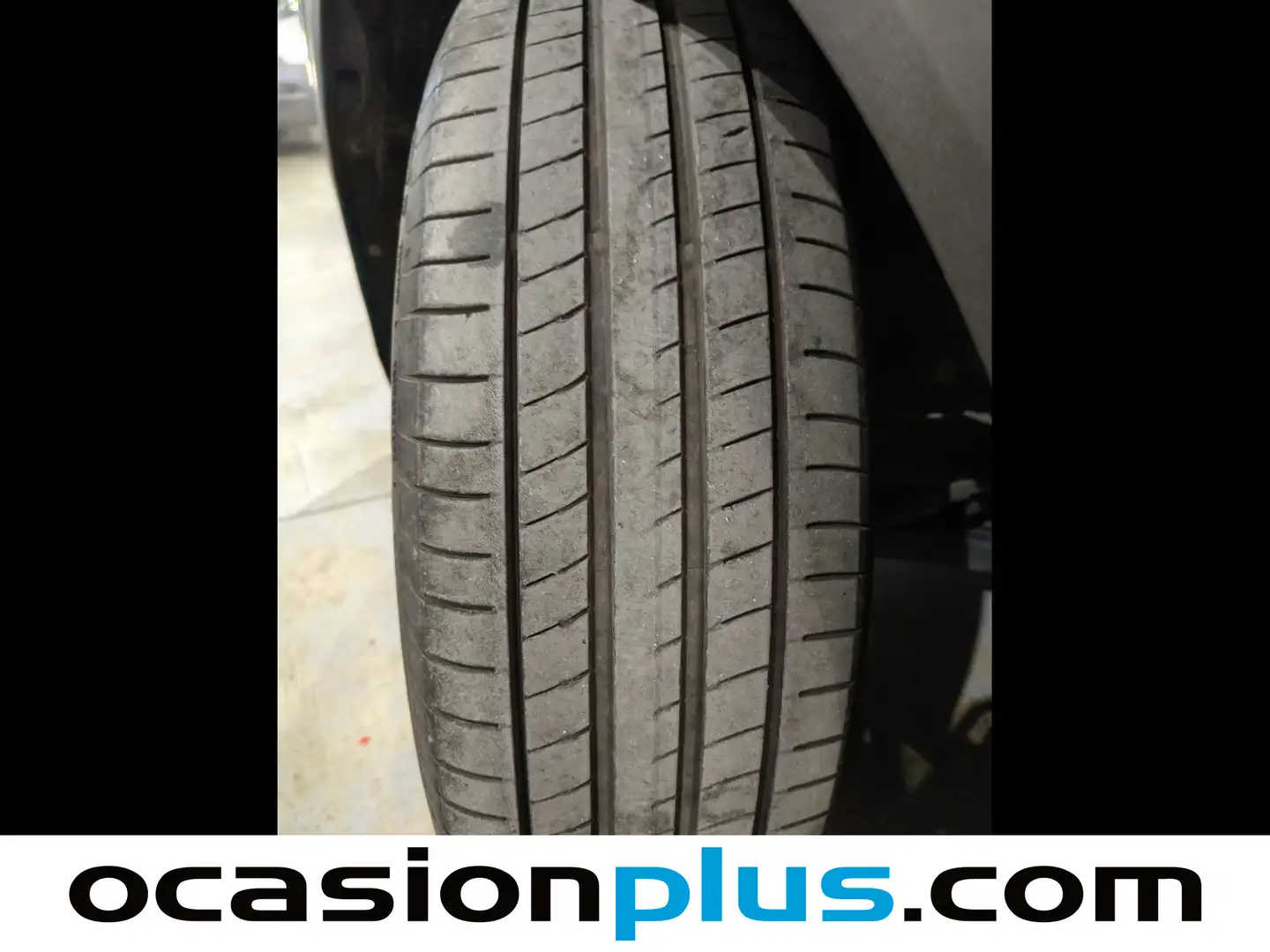 Foto KIA Sportage Kia Sportage 1.6 CRDi MHEV Business 4x2 (136 CV)