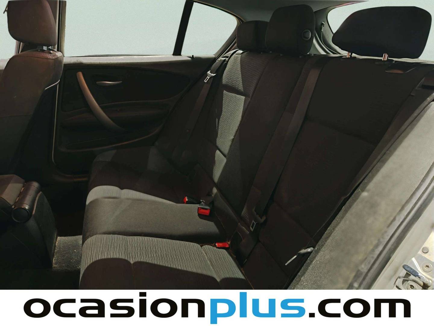 Foto asientos traseros BMW Serie 1 BMW Serie 1 118d  (143 CV)