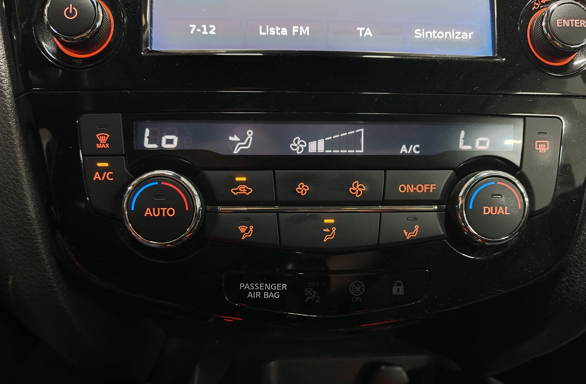 Nissan Qashqai dCi 115 N-Connecta 4x2 - foto 34