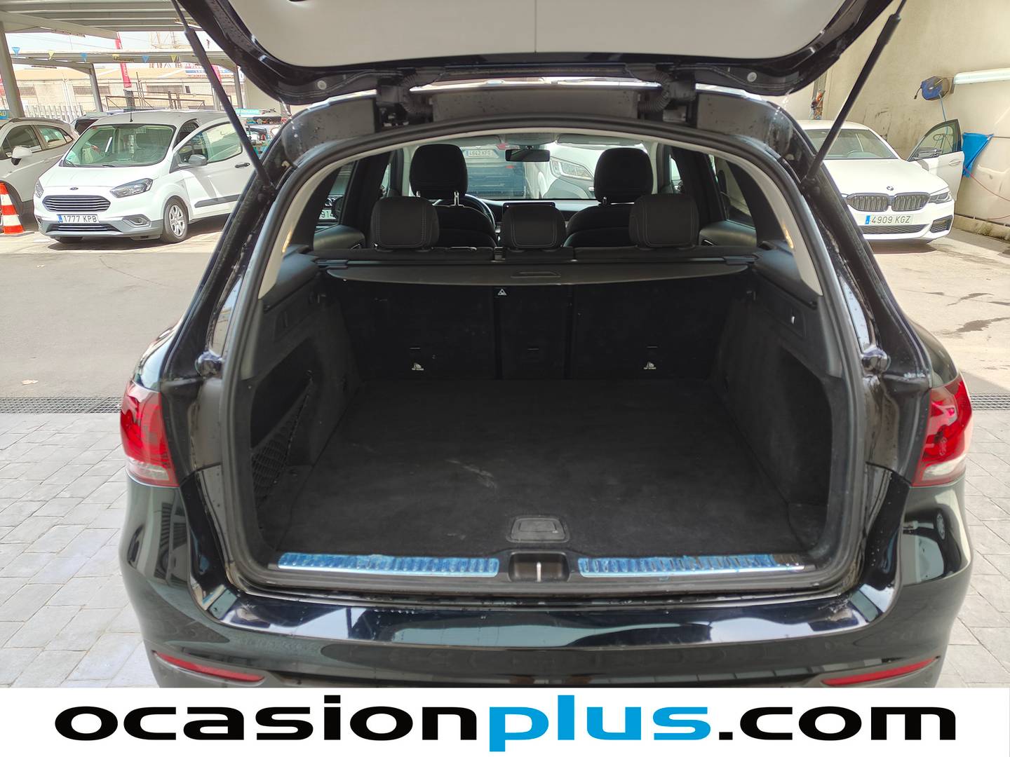 Fotos maletero Mercedes Clase GLC Mercedes GLC 200 d 4Matic (163 CV) Pack AMG