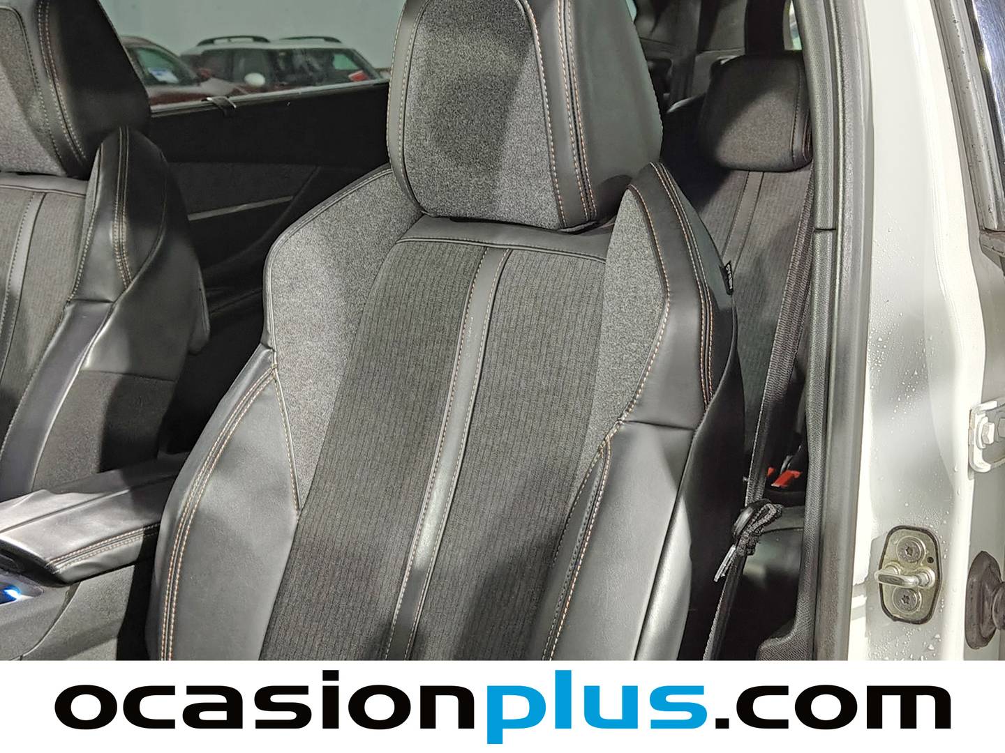 Foto Peugeot 5008 Peugeot 5008 BlueHDI 120 S&S GT Line (120 CV) 7 Plazas