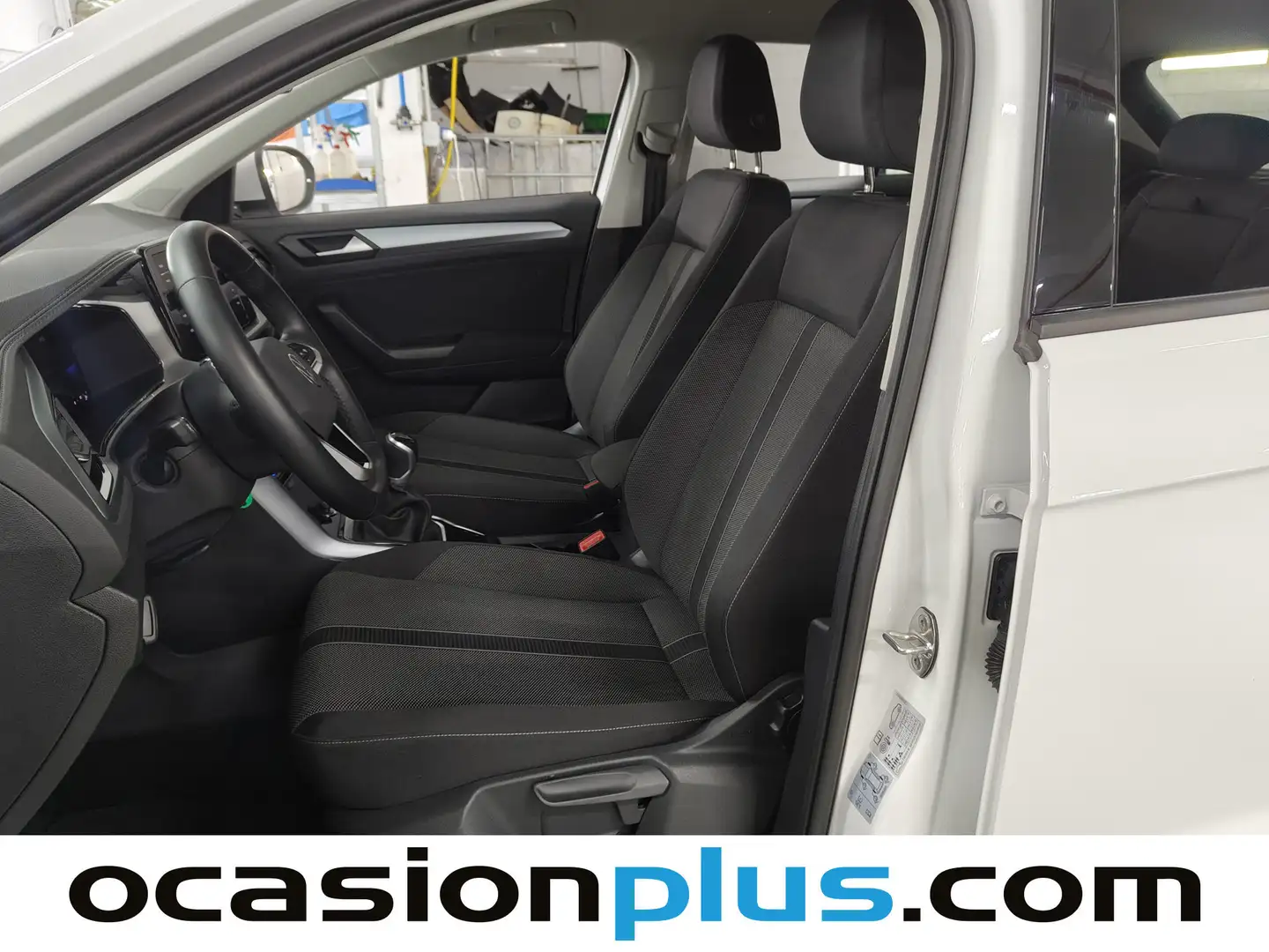 Foto Volkswagen T-Roc Volkswagen T-Roc Life 1.0 TSI (110 CV)