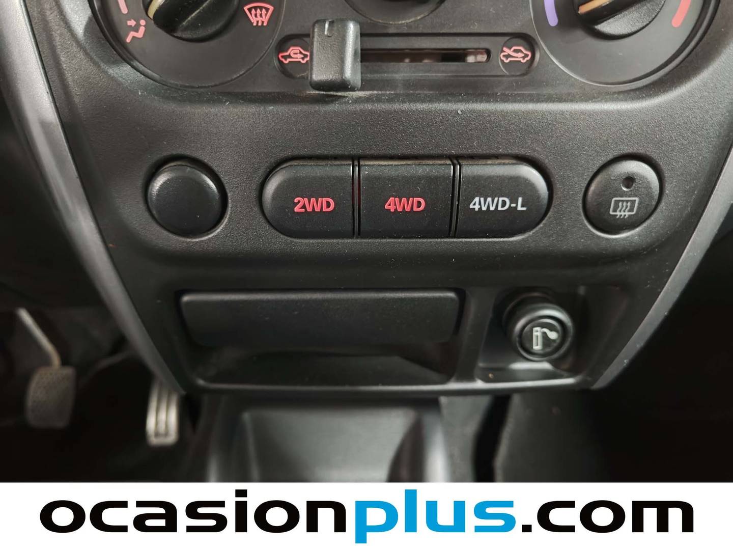 Foto Suzuki Jimny Suzuki Jimny 1.3 16v JLX Techo Metálico (82 CV)