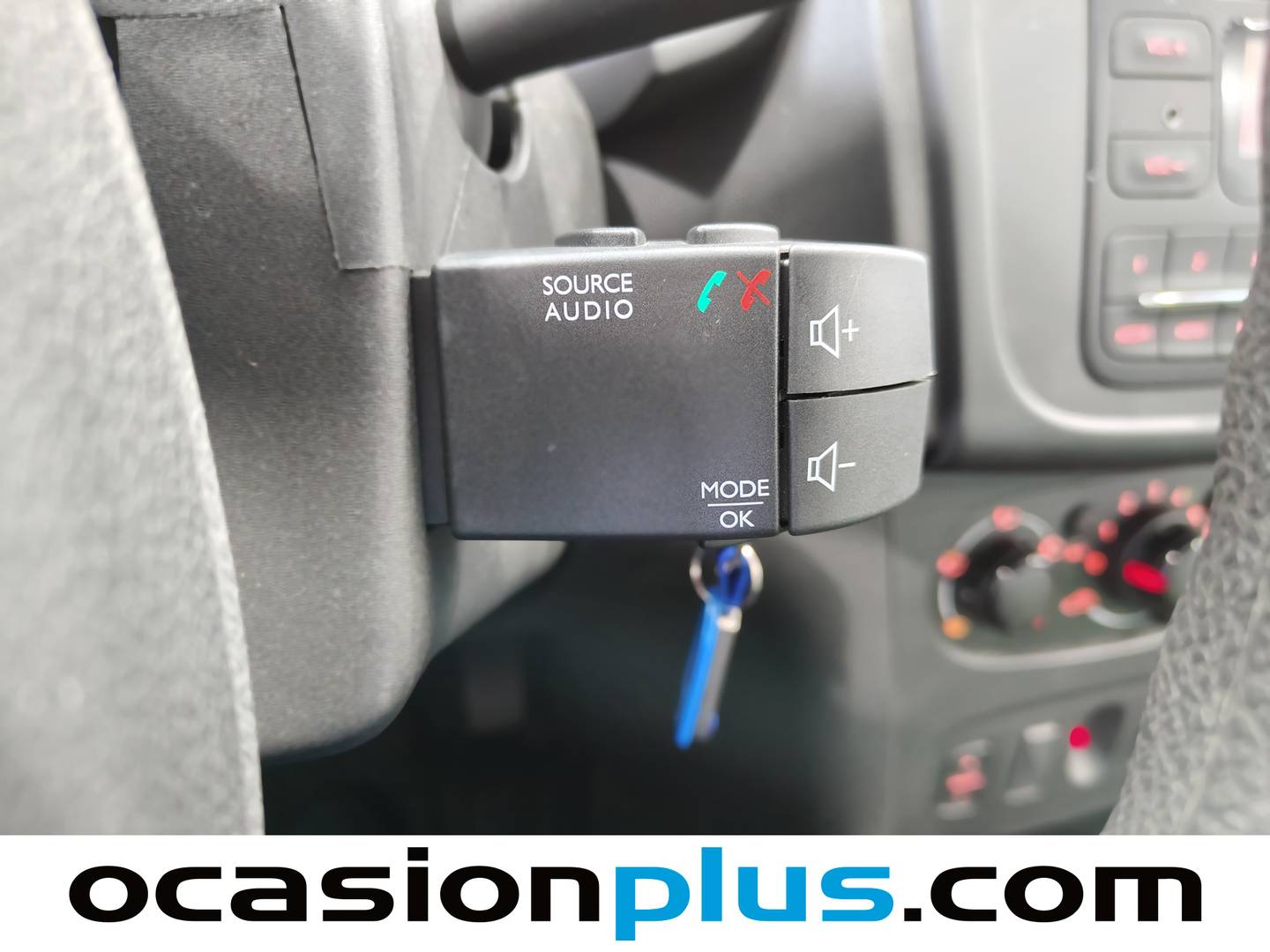 Extras y acabados del Dacia Logan Dacia Logan 1.2 Ambiance (75 CV)