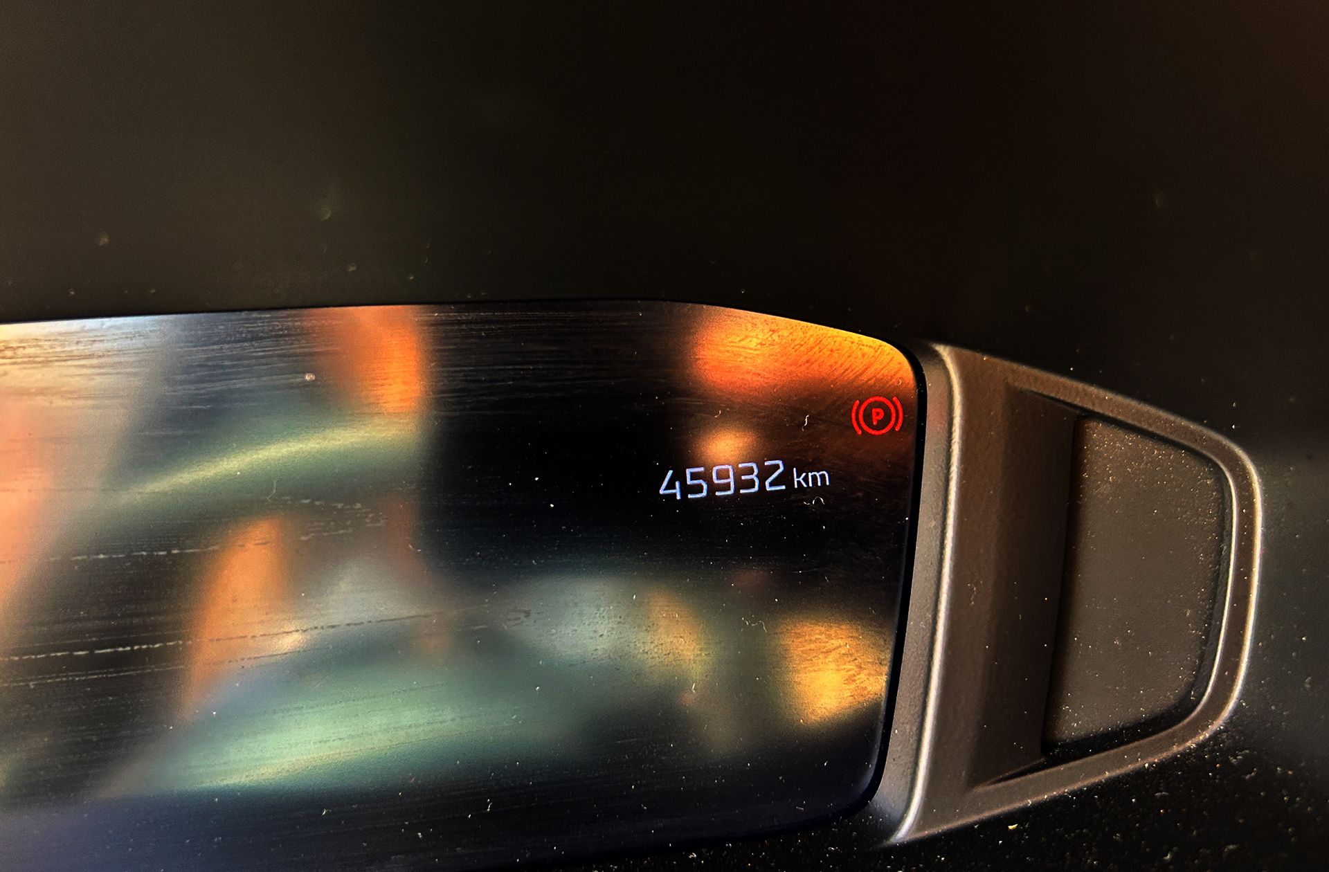 Peugeot 2008 Allure Hybrid eDCS6 - foto 11