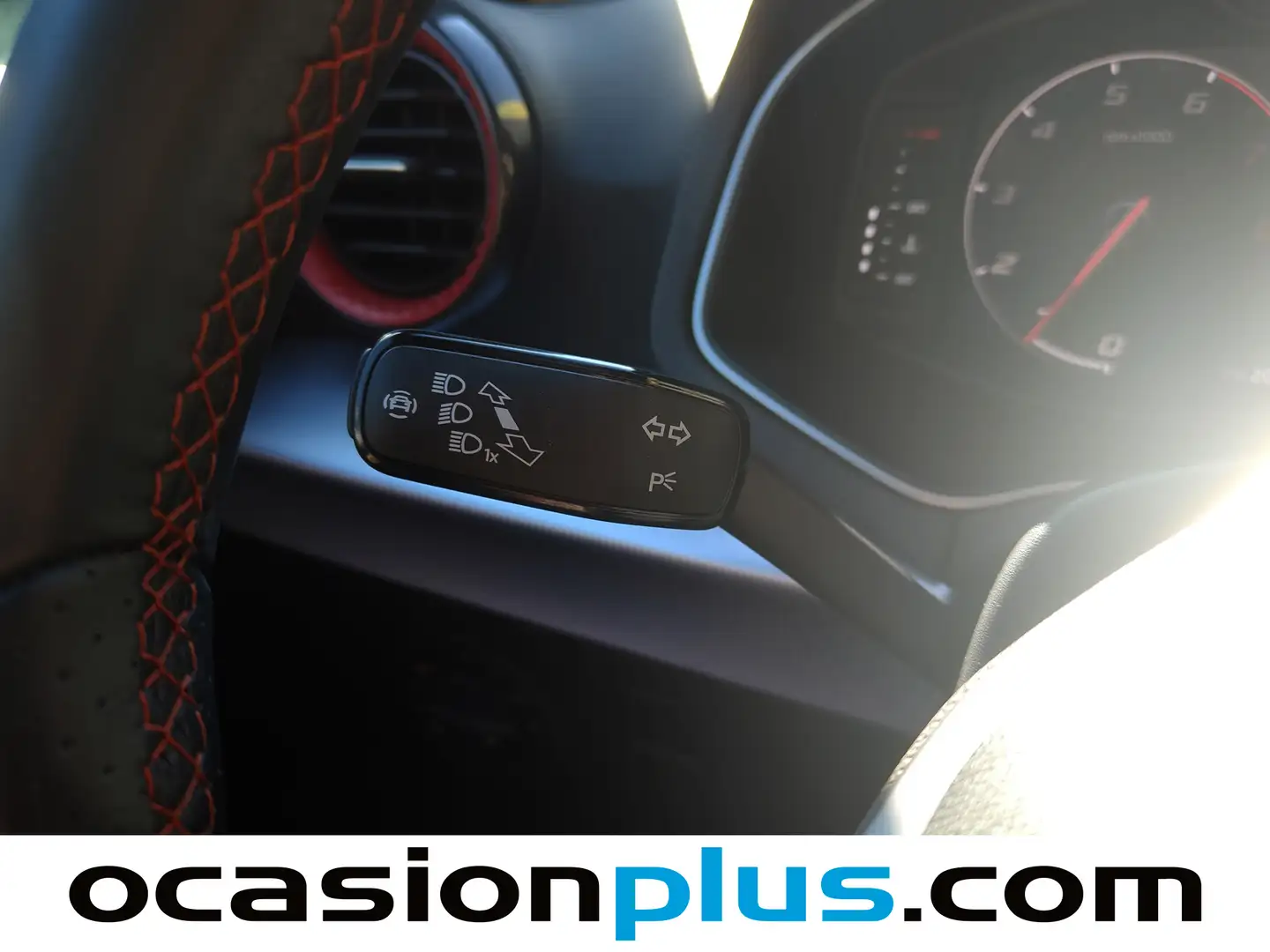 Foto Seat Arona SEAT Arona 1.0 TSI S&S FR XL (115 CV)