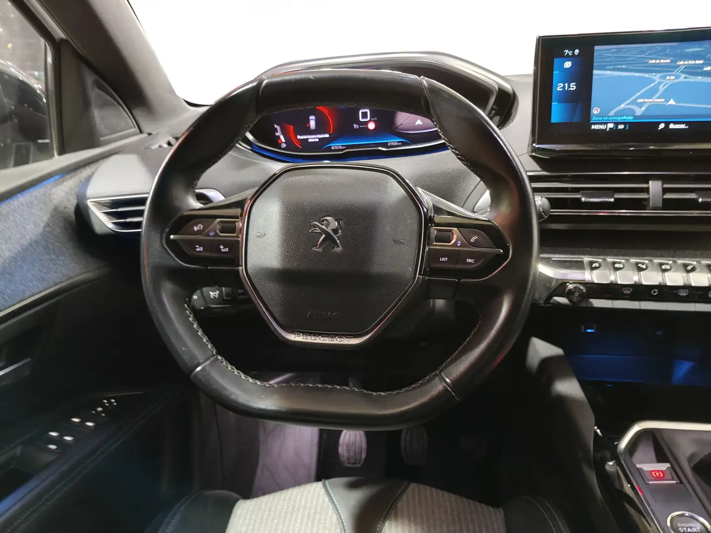 Foto Peugeot 3008 Peugeot 3008 PureTech 130 S&S Allure Pack (130 CV)