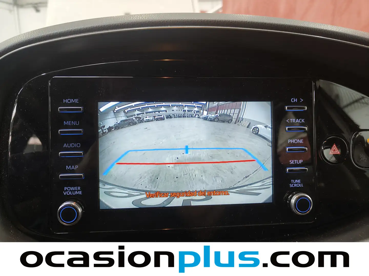 Foto Toyota Aygo X Cross Toyota Aygo X Cross 1.0 VVT-I Play (72 CV)