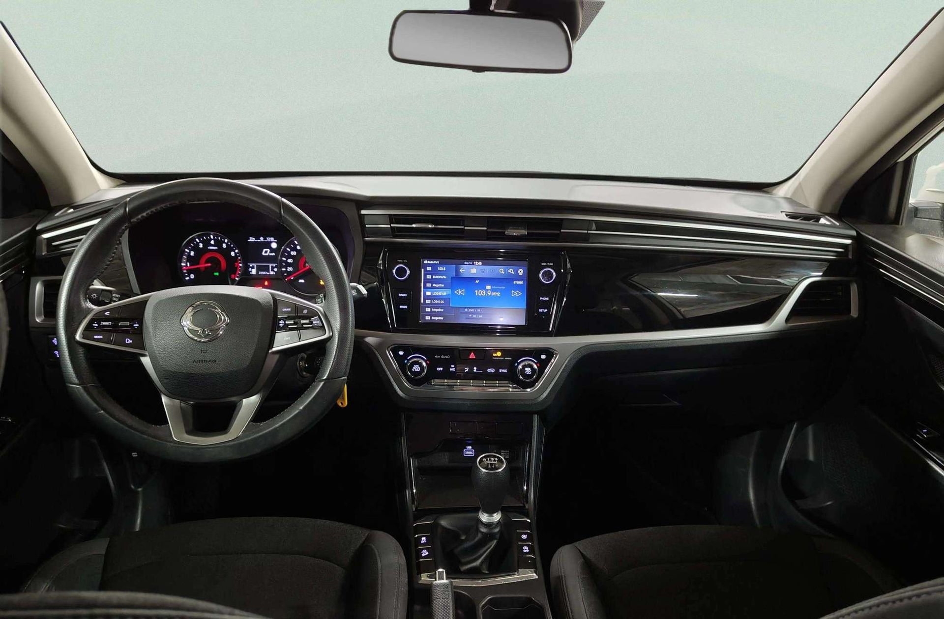 SsangYong Korando G15T Urban - foto 6