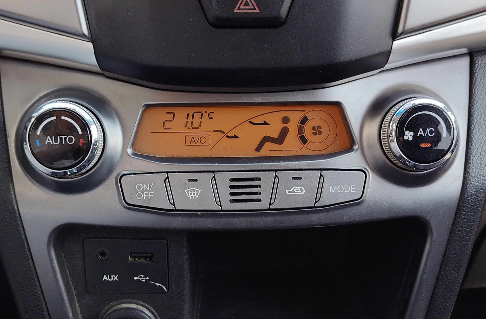 SsangYong Korando D20T Premium 4x2 - foto 31