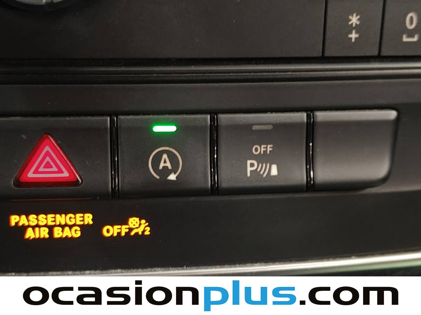 Acabados Mercedes GLA Mercedes GLA GLA 200 d Urban (136 CV) Paquete AMG