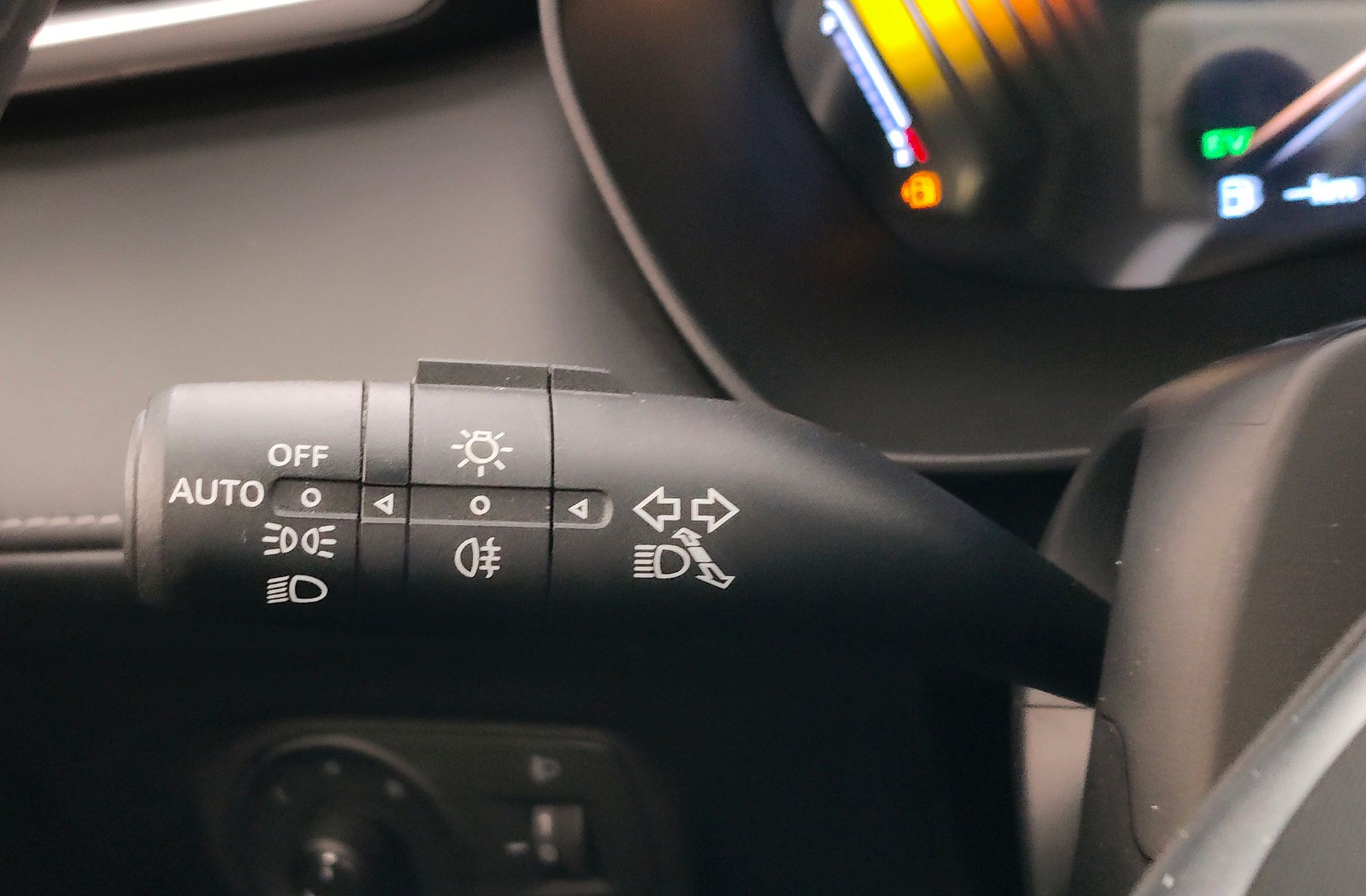 MG ZS 1.5 Hybrid+ Luxury - foto 28