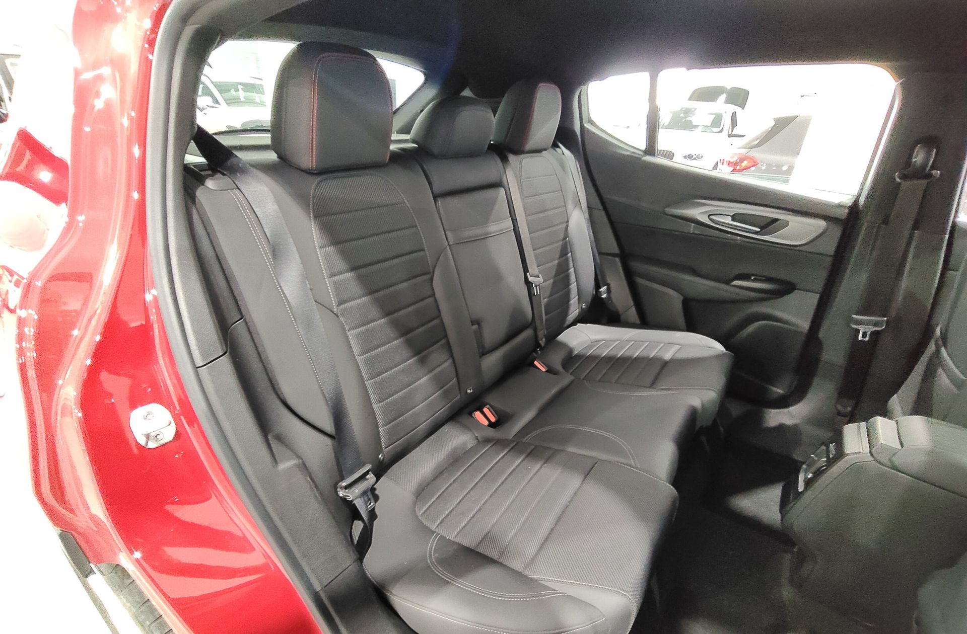 Alfa Romeo Tonale 1.5 MHEV Sprint FWD - foto 19