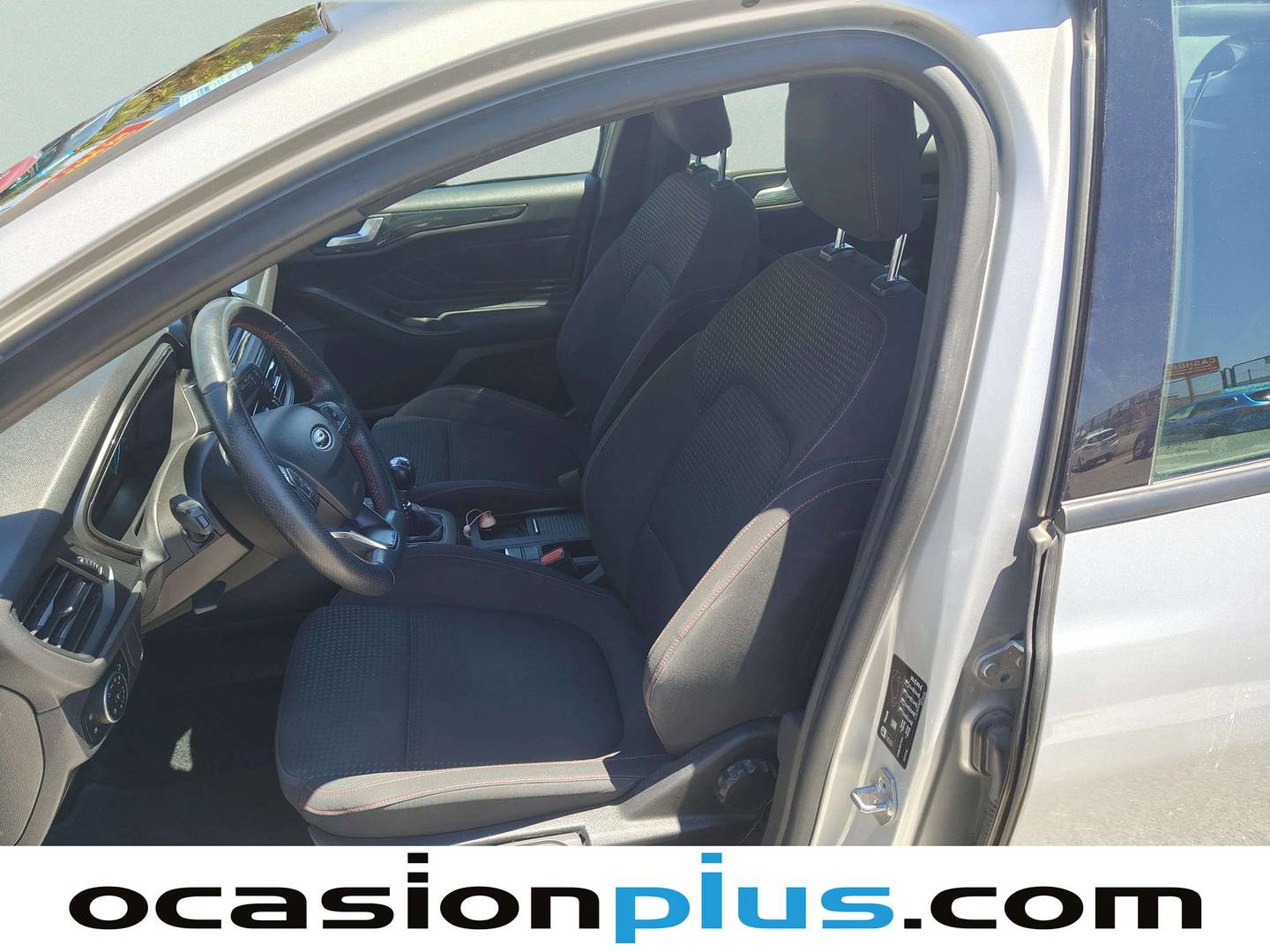 Foto asientos delanteros Ford Focus Ford Focus SportBreak 1.0 Ecoboost ST-Line (125 CV)
