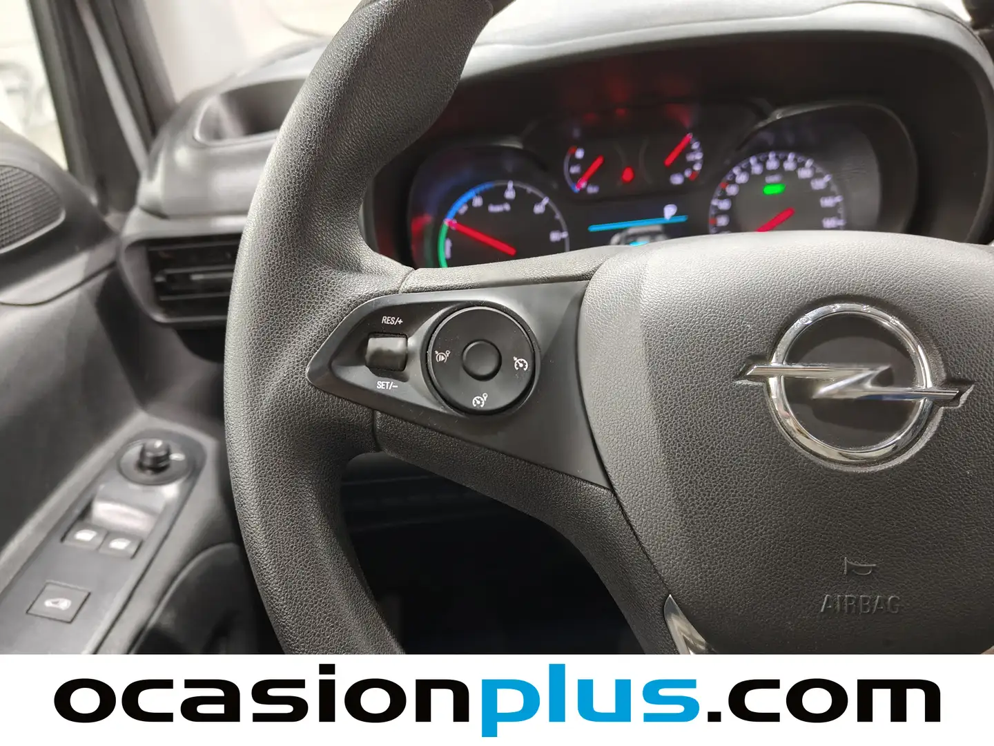 Foto Opel Combo-e Opel Combo-e BEV 50kWh Select L H1 (136 CV)