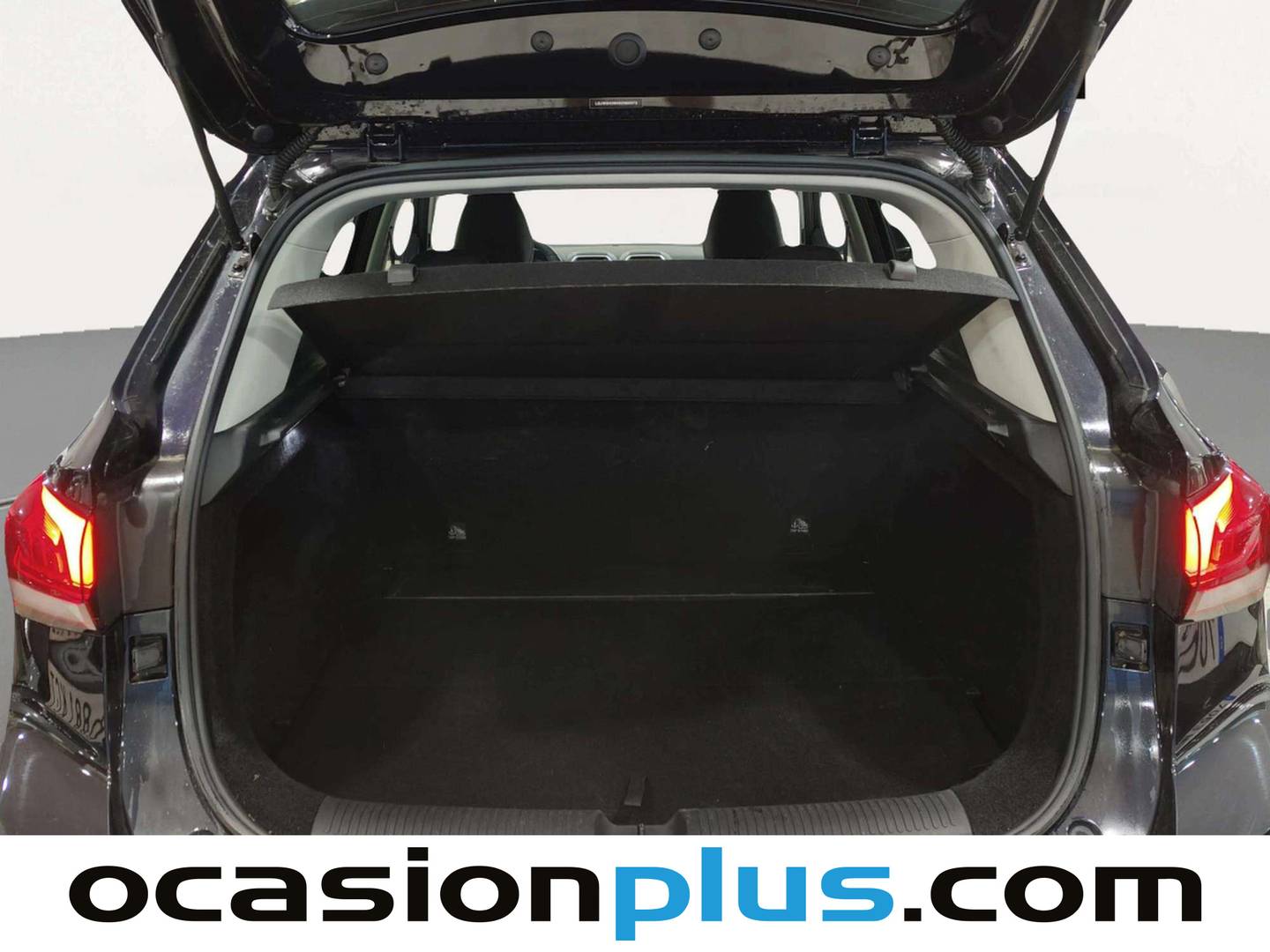 Foto MG ZS MG ZS 1.5 Hybrid+ Luxury (197 CV) siete plazas