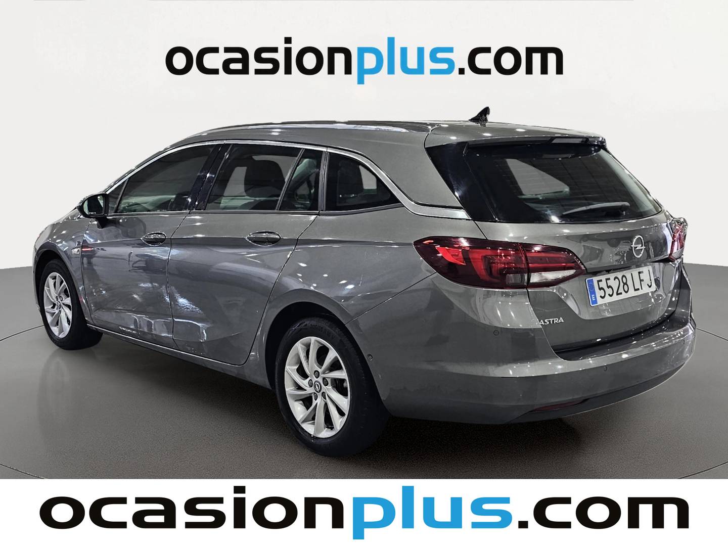Foto trasera Opel Astra Opel Astra Sports Tourer 1.2 Turbo SHR Elegance (145 CV) izquierda