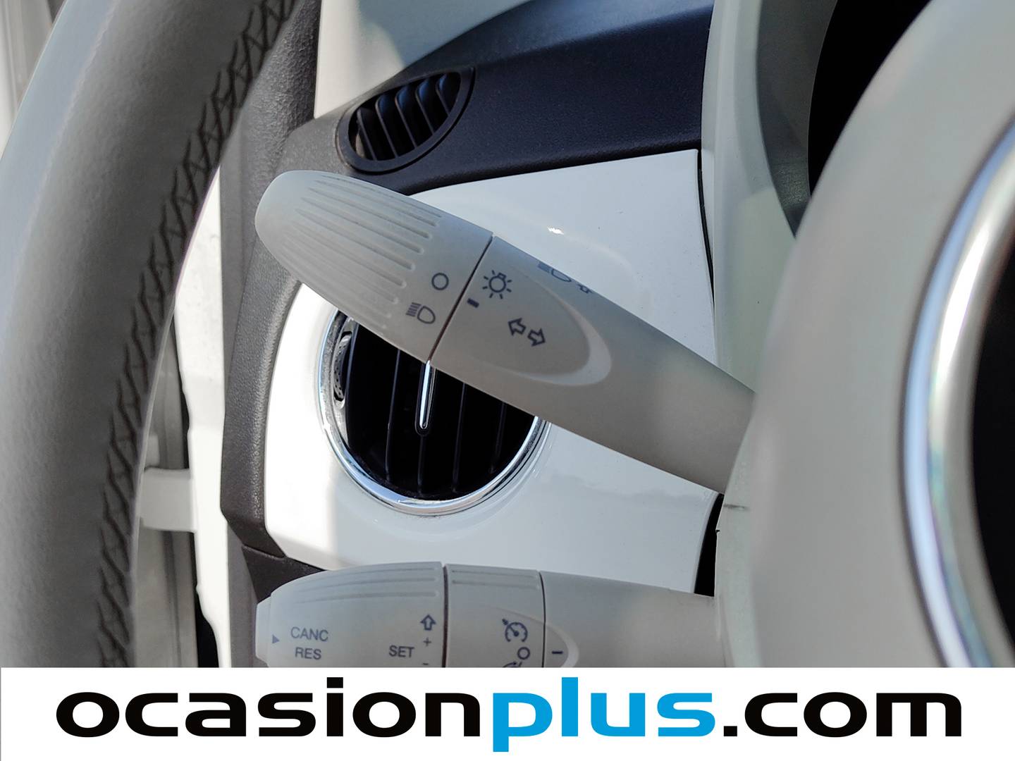 Equipamiento del Fiat 500 Fiat 500 1.0 Hybrid Dolcevita (70 CV)