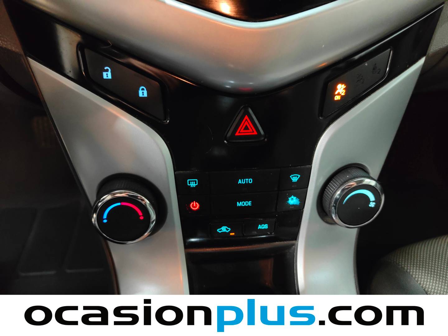 Foto Chevrolet Cruze Chevrolet Cruze 1.6 16V LS (113 CV)