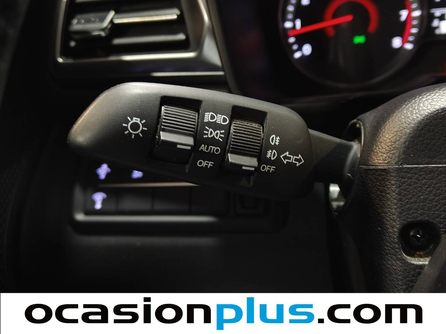 Acabados SsangYong Tivoli SsangYong Tivoli G15T LP Urban Plus (135 CV)