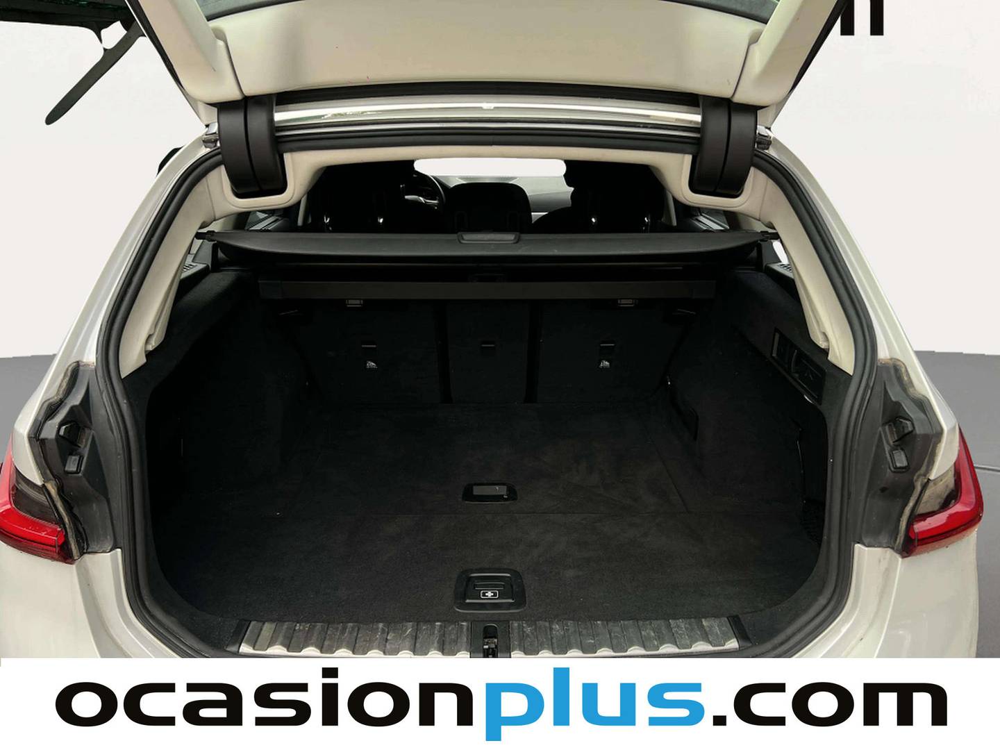 Fotos maletero BMW Serie 3 BMW Serie 3 318d Touring (150 CV)