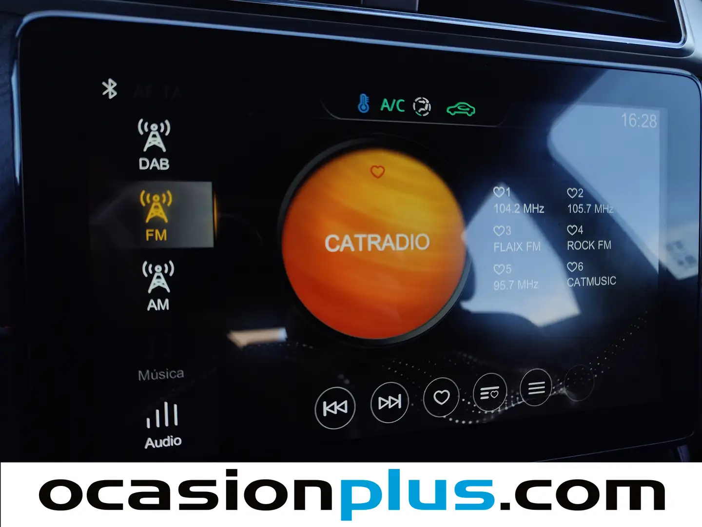 Foto MG ZS MG ZS 1.0T Luxury (111 CV)