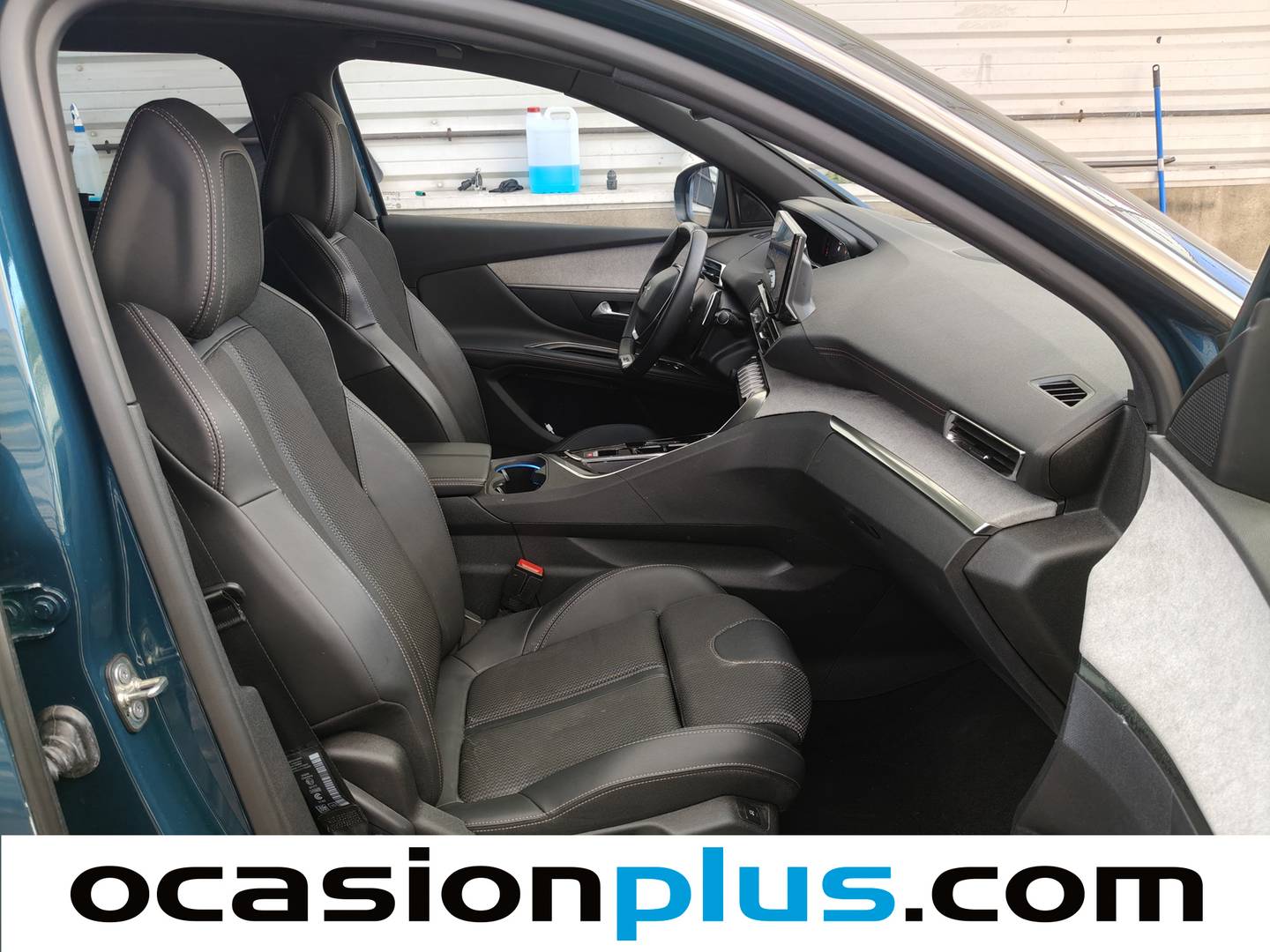 Peugeot 5008 Hybrid Peugeot 5008 Hybrid 1.2 GT eDCS6 (136 CV) 7 Plazas 2023