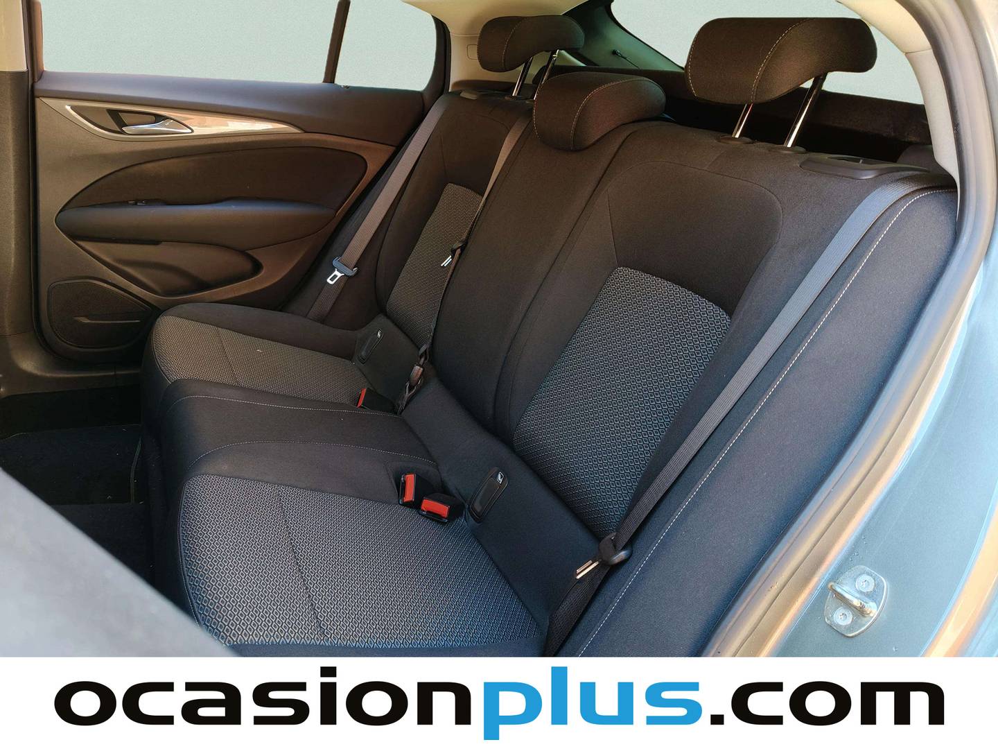 Foto asientos traseros Opel Insignia Opel Insignia GS 1.5 Turbo XFL ecoTEC Selective (140 CV)