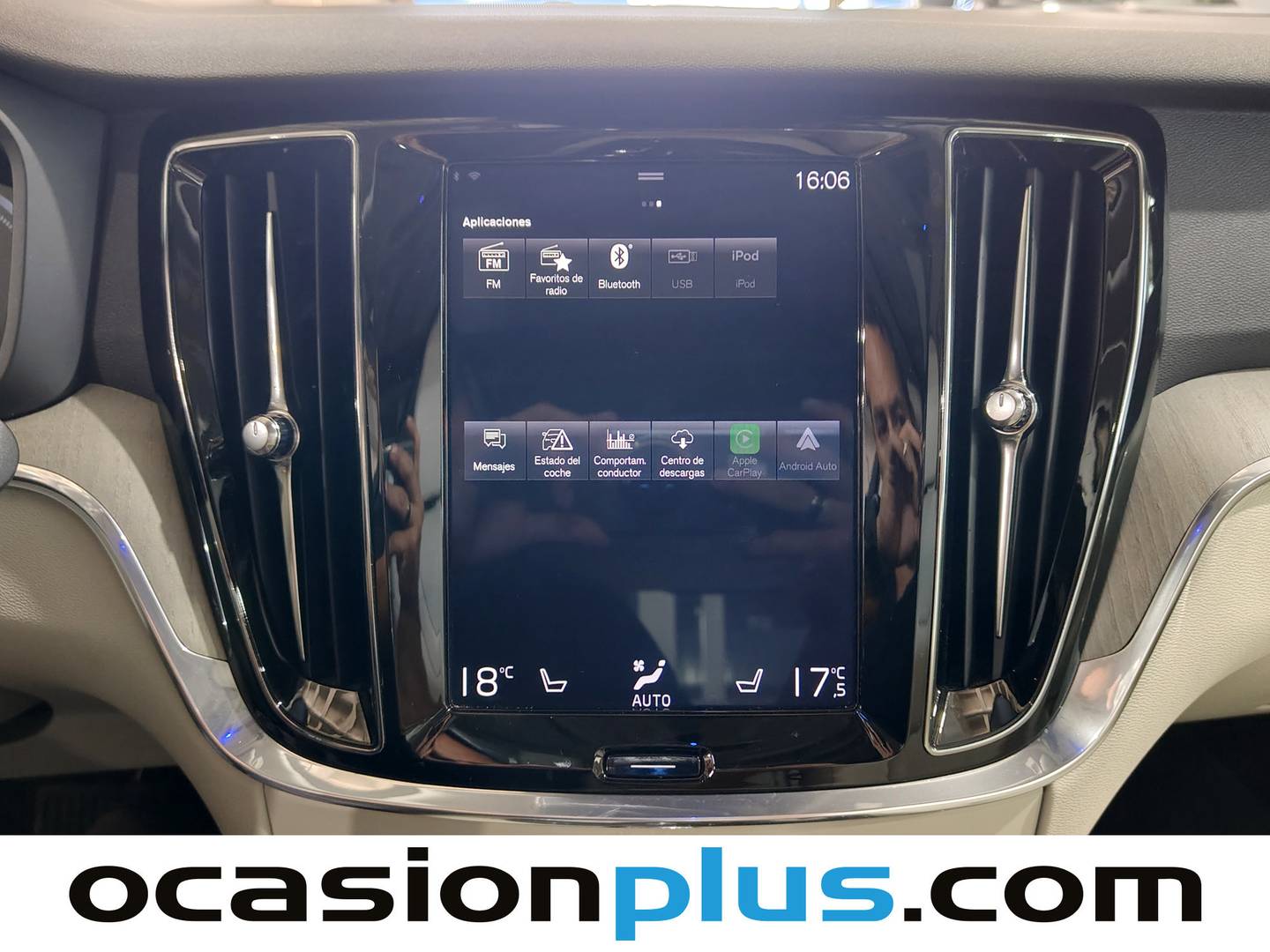 Foto Volvo S60 Volvo S60 T8 Recharge Inscription Auto (390 CV)