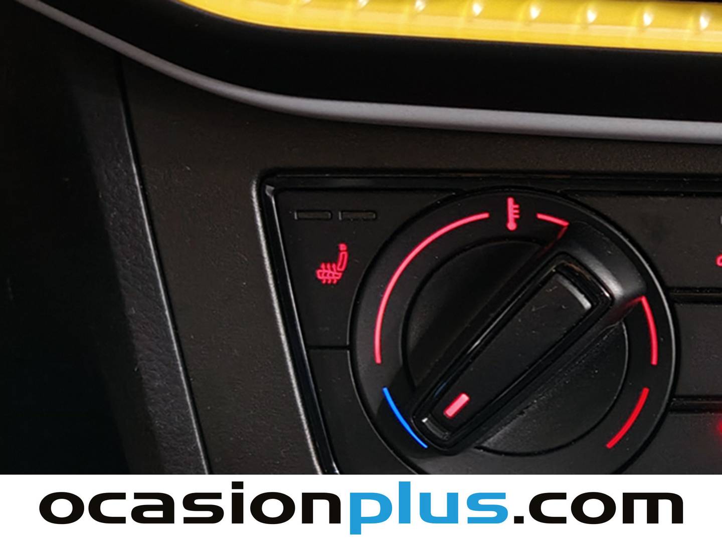 Extras y acabados del Seat Ibiza Seat Ibiza 1.0 MPI Reference XL (80 CV)
