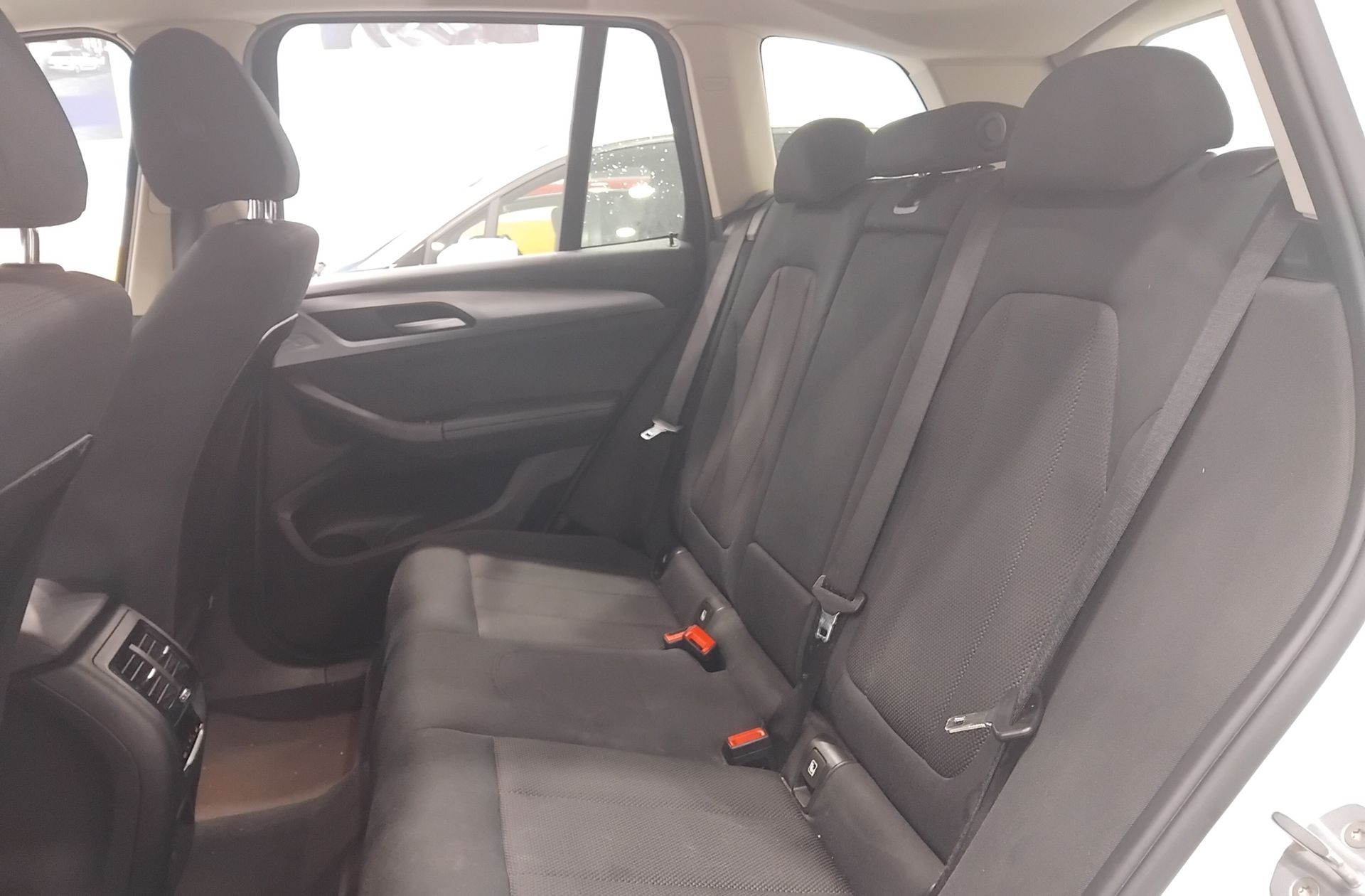 BMW X3 sDrive18d - foto 9