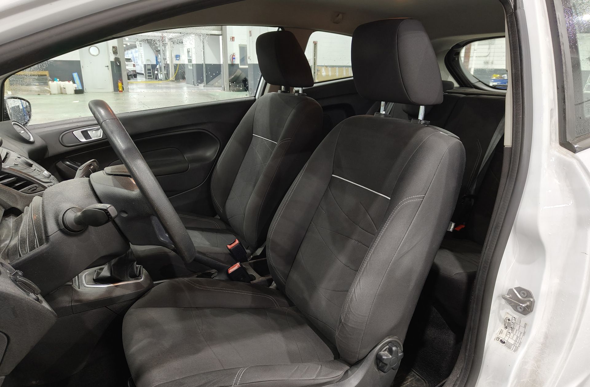 Ford Fiesta 1.0 EcoBoost Trend - foto 8