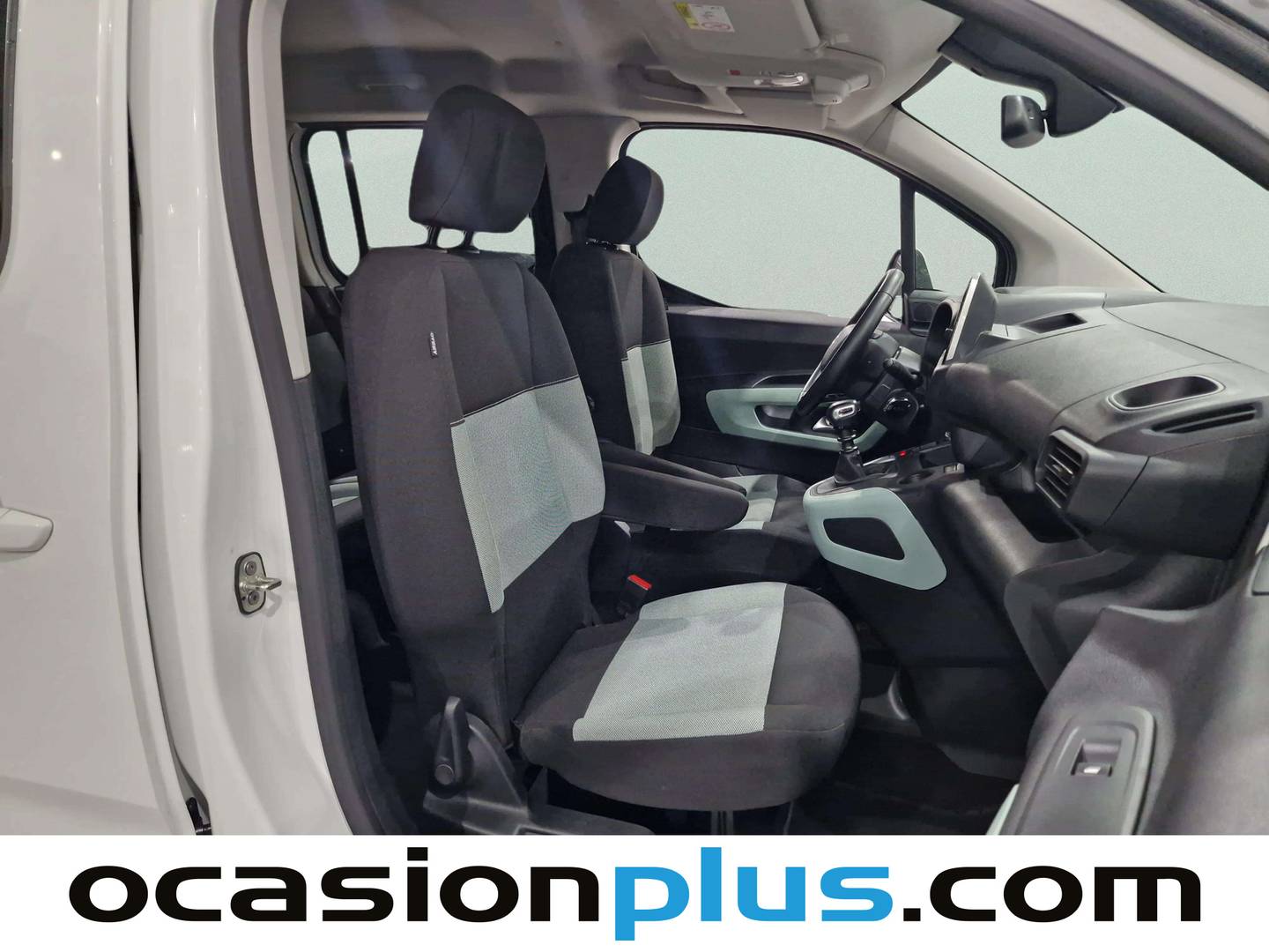 Foto Citroën Berlingo Citroen Berlingo BlueHDi 130 S&S Talla M Feel Pack  (130 CV)