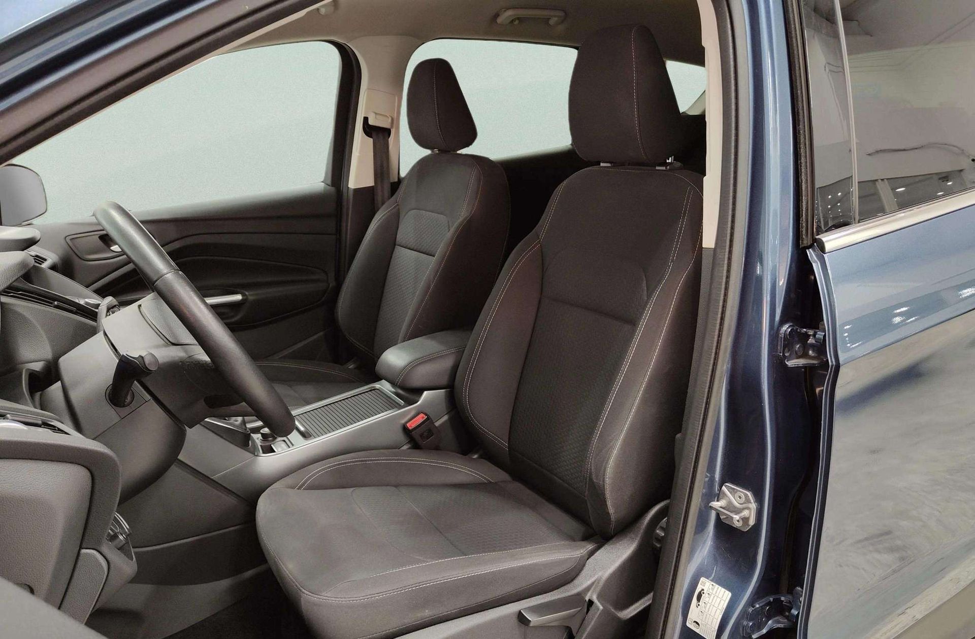 Ford Kuga 1.5 EcoBoost Trend+ 4x2 - foto 11