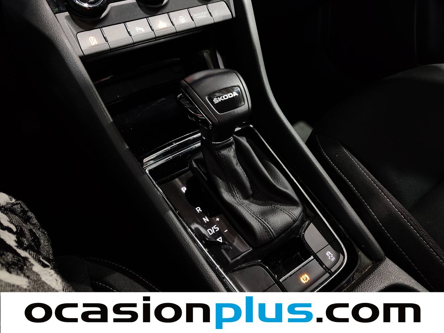 Skoda Karoq Skoda Karoq 1.5 TSI ACT Selection DSG (150 CV) de segunda mano