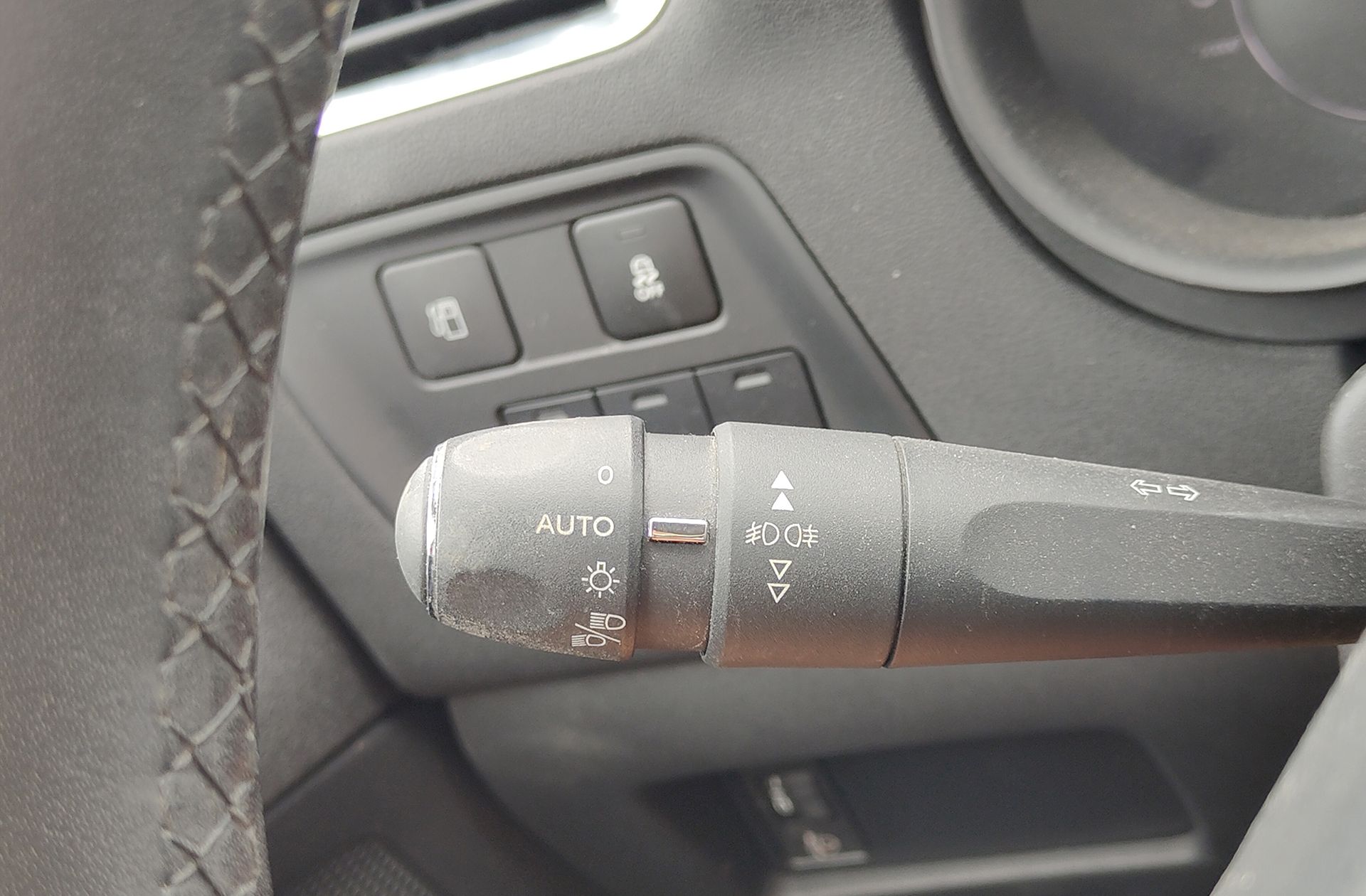 Citroën C4 BlueHDi 100 Feel Edition - foto 23